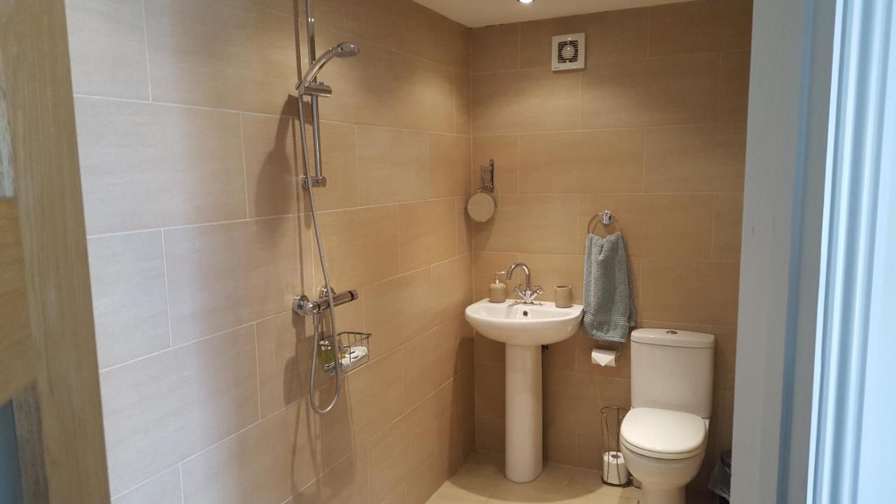 The Cartlodge B & B 콜체스터 외부 사진